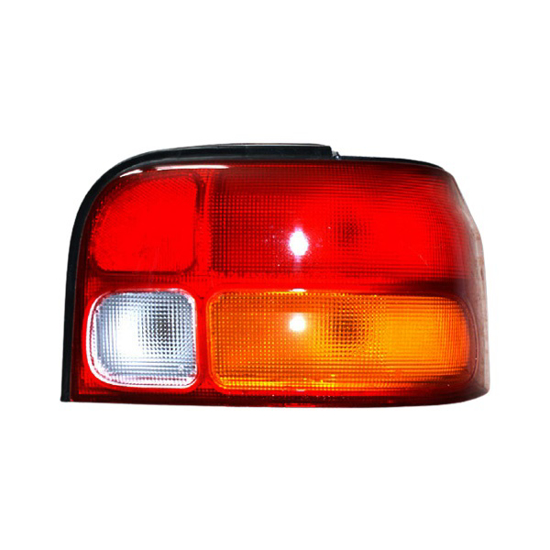 تصویر از خطر پراید صبا مدرن راست