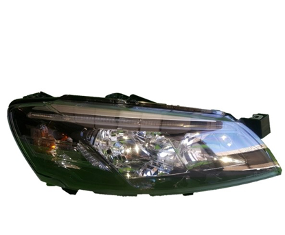 تصویر از چراغ جلو رانا پلاس کروز R