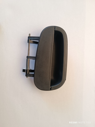 تصویر از دستگیره بیرونی تیبا بی نی سی چپ