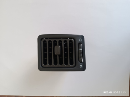 تصویر از دریچه هوا جلو داشبورد 405 - پارس مشکی قدیم فرنام L