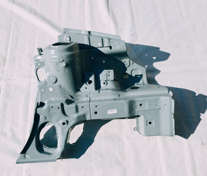 تصویر از سینی سرشاسی تیبا بدون پرچمی متحد چپ