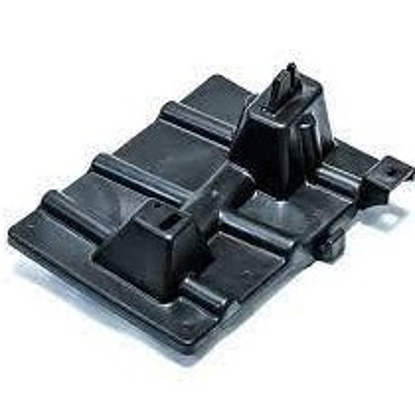 تصویر از زیر باطری پراید پلاستیکی بی نی سی